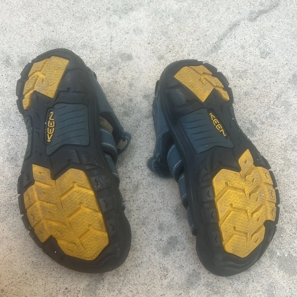KEEN Newport H2 Kids Blue/Black Sandals Size 1